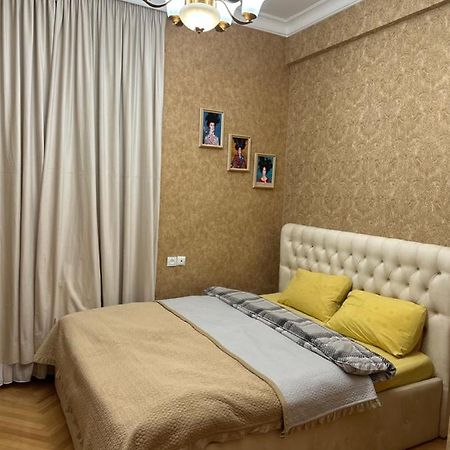 King Suite Apartment Ln Тбилиси Экстерьер фото