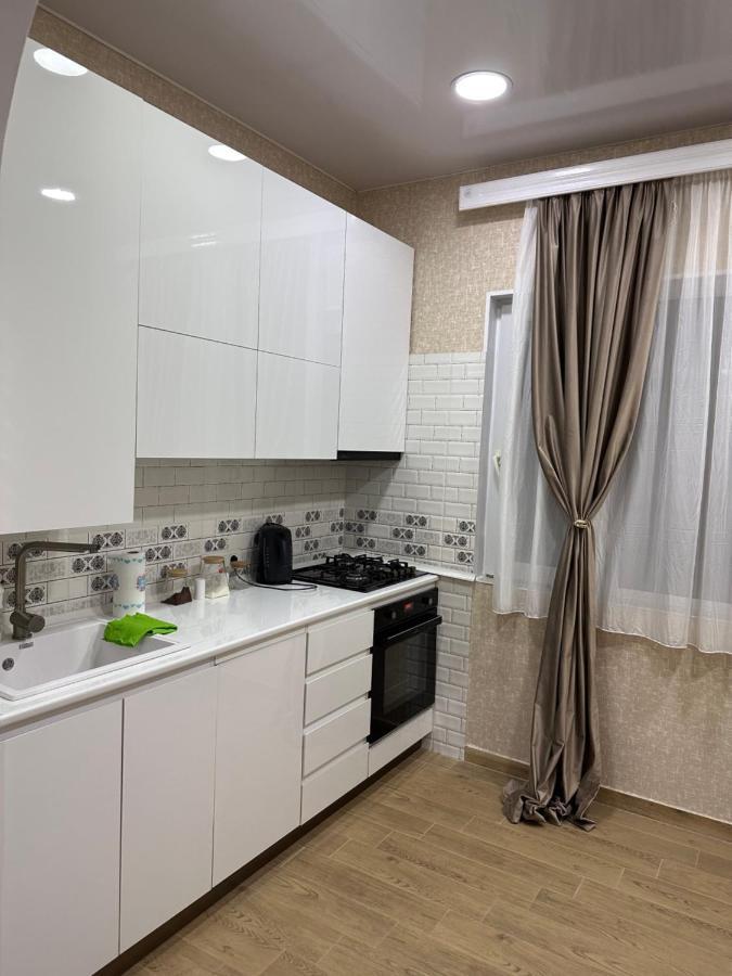 King Suite Apartment Ln Тбилиси Экстерьер фото