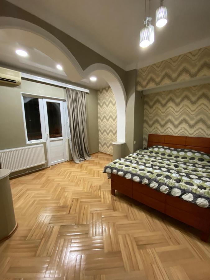 King Suite Apartment Ln Тбилиси Экстерьер фото